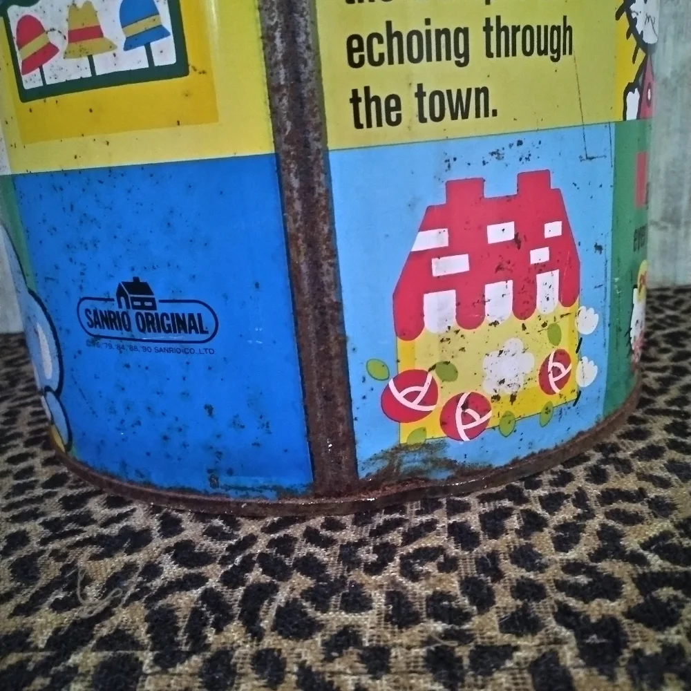 SANRIO CHARACTER TOWN 90S VINTAGE RARE METAL STORAGE BUCKET W/HANDLE NO LID - Picture 9 of 12